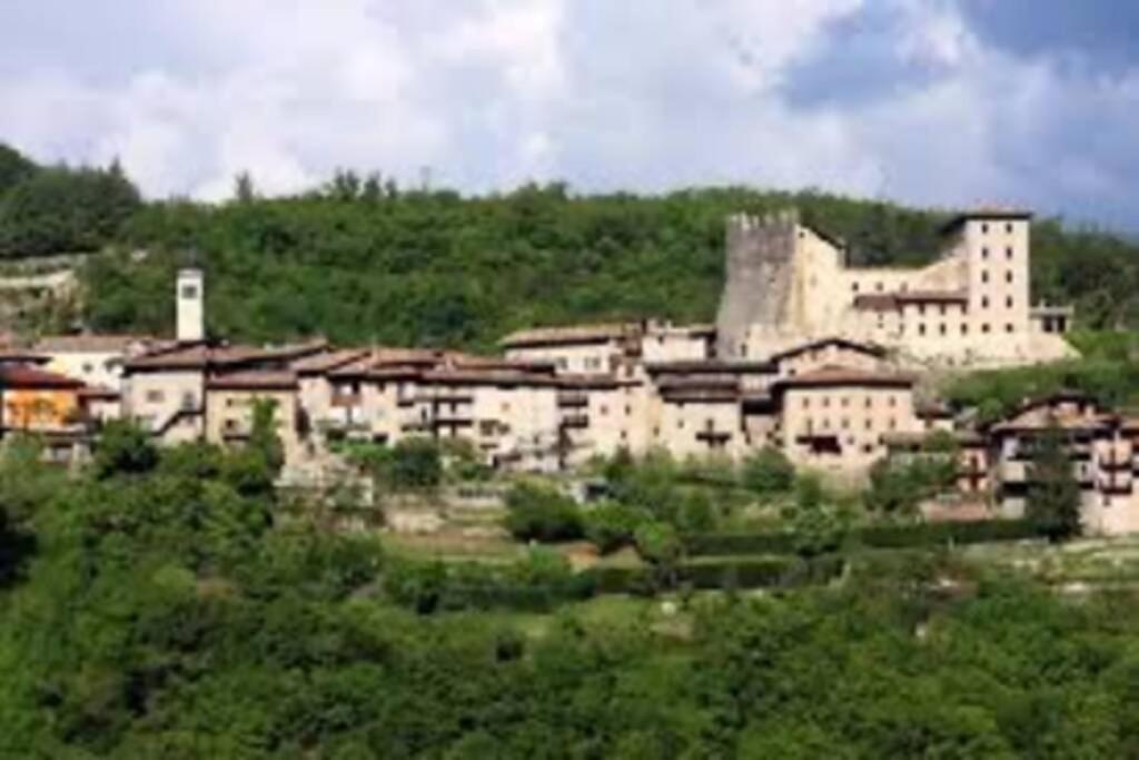 Ca' Berti Appartamento Con Terrazza Ville Del Monte Тенно Экстерьер фото